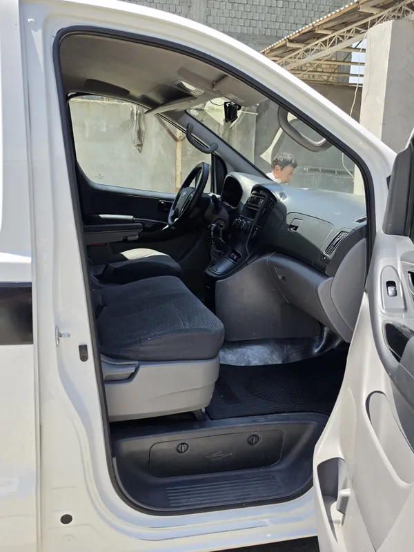 Hyundai grand starex yuk furgon 2 tona — фото 6