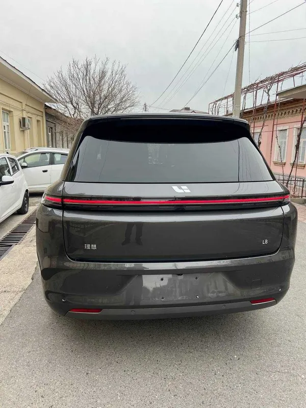 Li 8 ultra naqt va halol nasiyaga