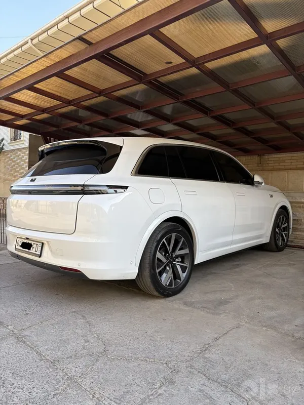 Lixiang Li L7 Max 2023 Toza 2 Lixiang Li L7 Max 2023 Toza 2