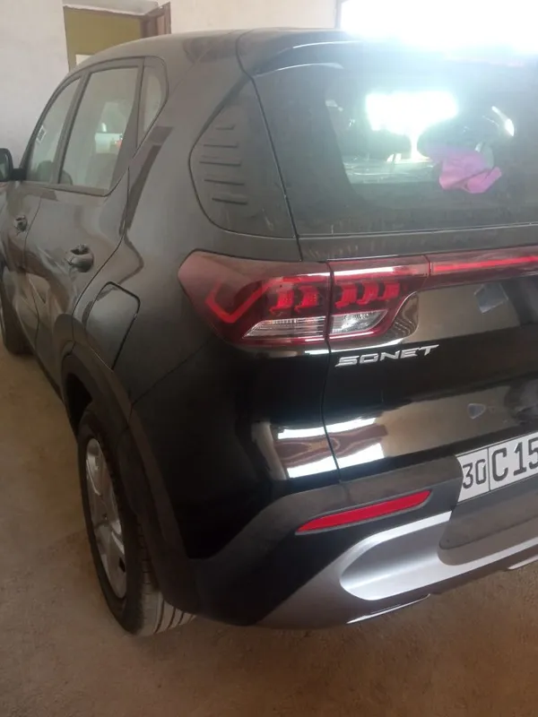 Kia Sonet 1-pozitsiya yangi 1250km yurgan mexanika — фото 1