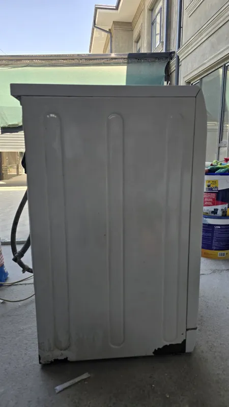 Стиральная машина ariston 3 Стиральная машина ariston 3