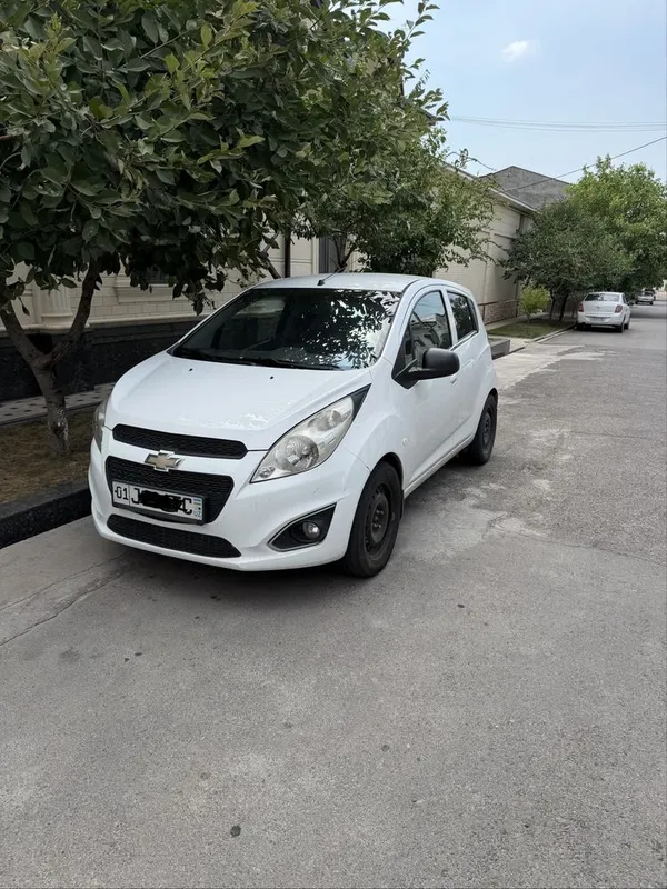 Chevrolet spark 2017 yil. Chevrolet spark 2017 yil.