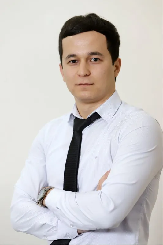 Профессионал адвокат ва юрист хизмати