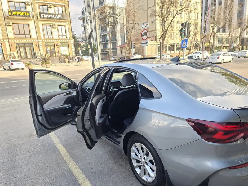 Chevrolet Monza 2023 года 6 Chevrolet Monza 2023 года 6