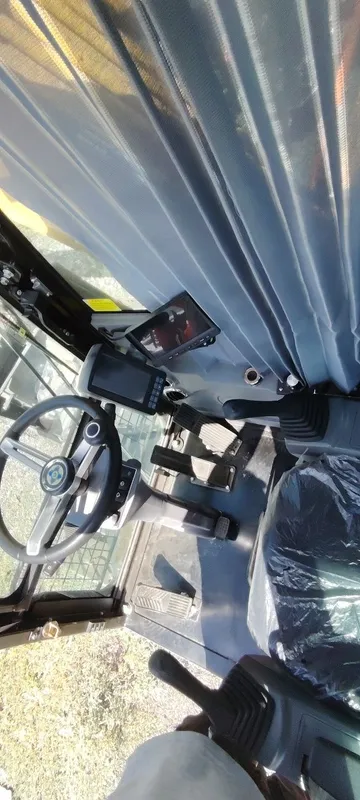 Колёсный экскаватор 130 XGMA 6
