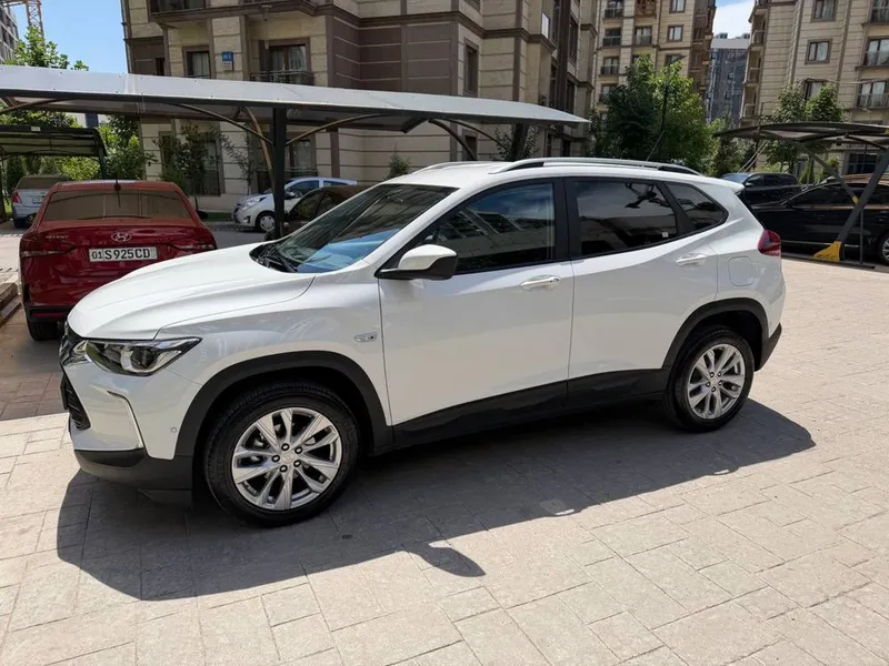 Продам свой Chevrolet Tracker LTZ 3 Продам свой Chevrolet Tracker LTZ 3