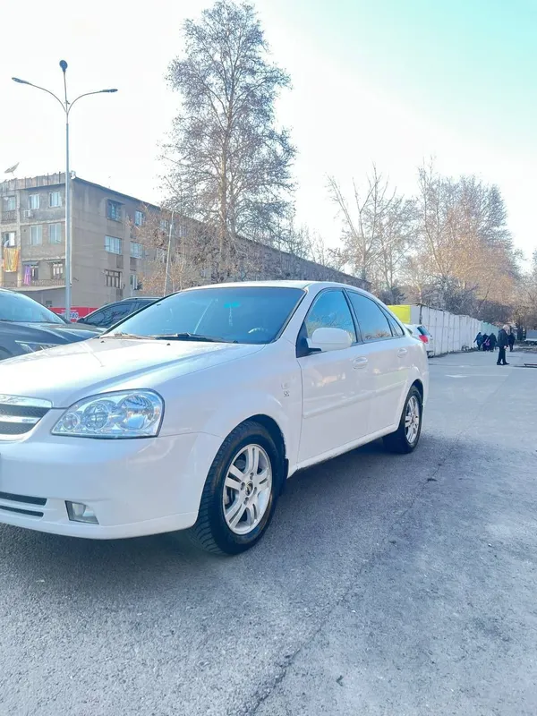 Lacetti механика сотилади! Продается Ласетти механика 2 Lacetti механика сотилади! Продается Ласетти механика 2