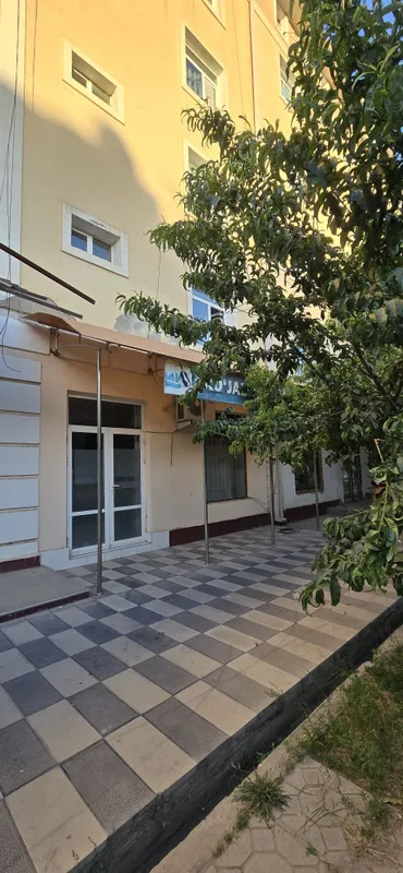 Сдаётся помещение 50кв.м под новостройкой Мархабо ветеринарка 6