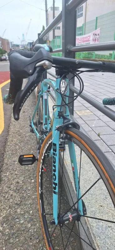 Продам карбоновый шоссейник Bianchi — фото 2