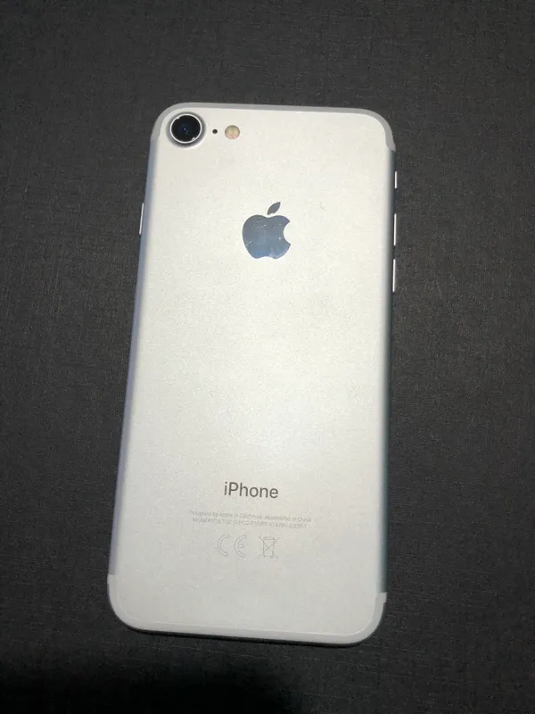 Продаётся iPhone 7 3 Продаётся iPhone 7 3