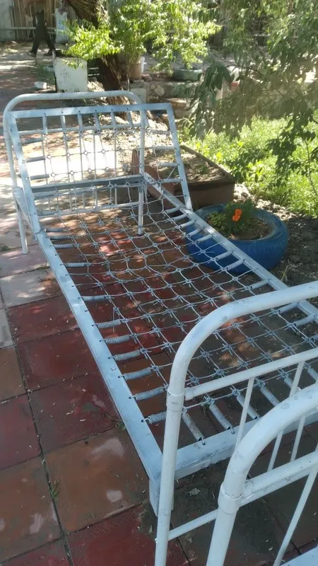 Продаётся железный кровать — фото 1 Продаётся железный кровать — фото 1