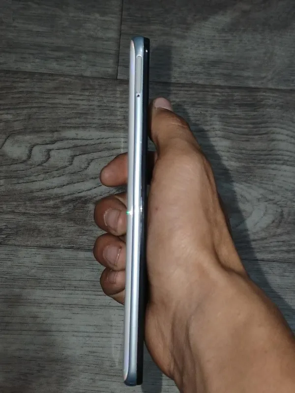 Samsung a50 4/64 holati alo — фото 2