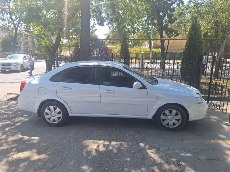 Chevrolet Lacetti 1.8 — фото 6