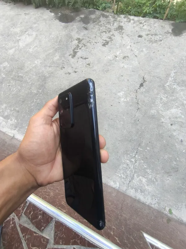 SAMSUG S20 5G 4
