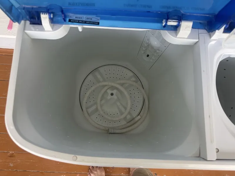 Кир ювиш машинаси Haier полуавтомат 4 Кир ювиш машинаси Haier полуавтомат 4