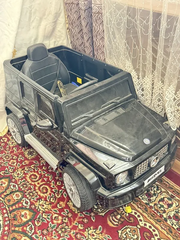 Бешик хамда детский автомашина сотилади