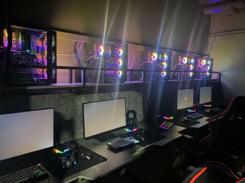 Продается компютерный клуб Game Club Sotiladi 50 ПК