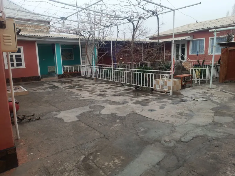 Продаётся частный дом, 6 соток, 9 комнат 9 Продаётся частный дом, 6 соток, 9 комнат 9