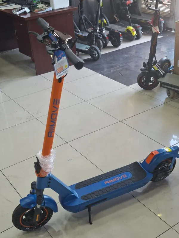 Yangi elektrosamokatlar — turli modellari turli narxlarda 4 Yangi elektrosamokatlar — turli modellari turli narxlarda 4