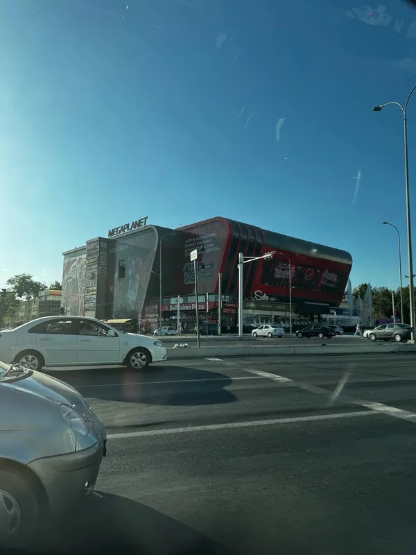 Yunusobod MegaPlanet ijarasi 1