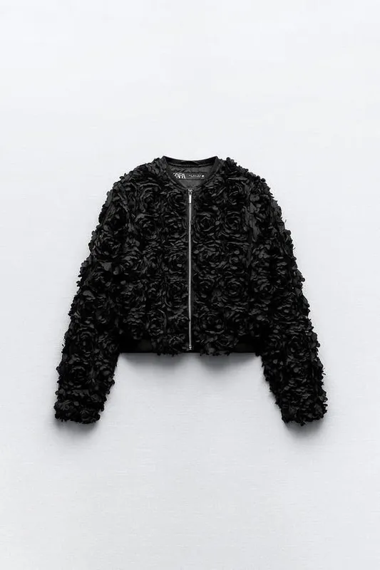 Стильная курточка с цветами, zara