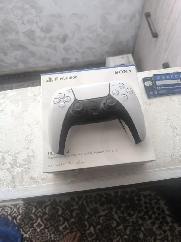 Playstation 5 Dualsense 1