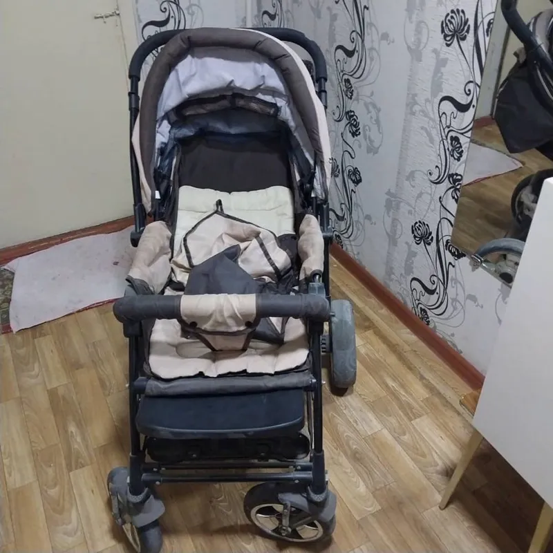Детская удобная коляска
