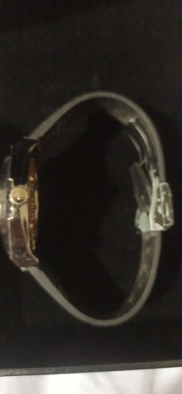 Часы Hublot Состояние хорошее ходят 3