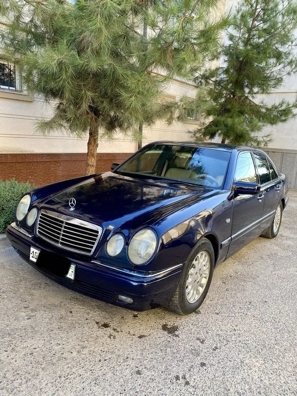 Продам Mercedes 210 афтамат 6 Продам Mercedes 210 афтамат 6