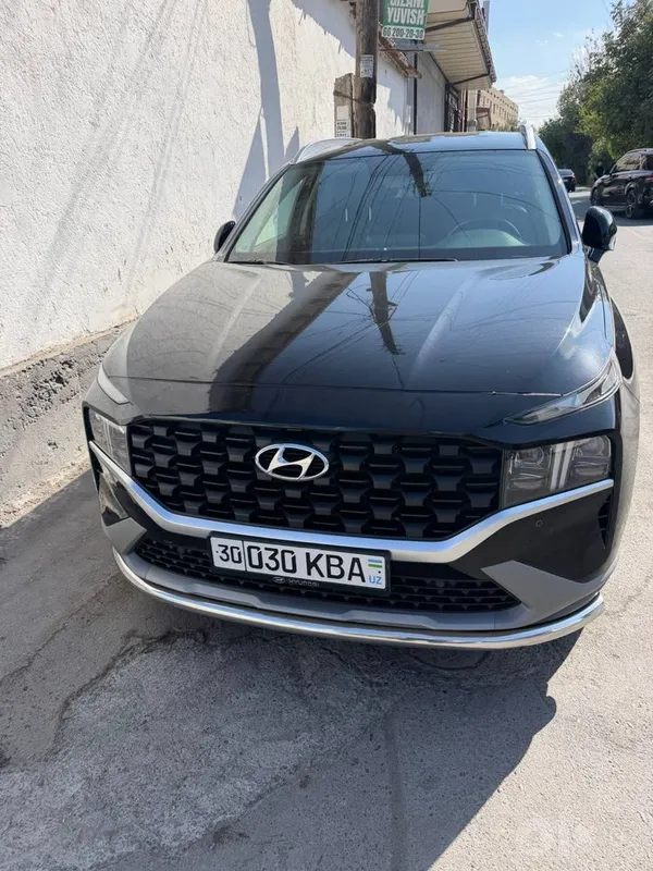 Hyundai santa fe черного цвета в идеальном состоянии 1 Hyundai santa fe черного цвета в идеальном состоянии 1