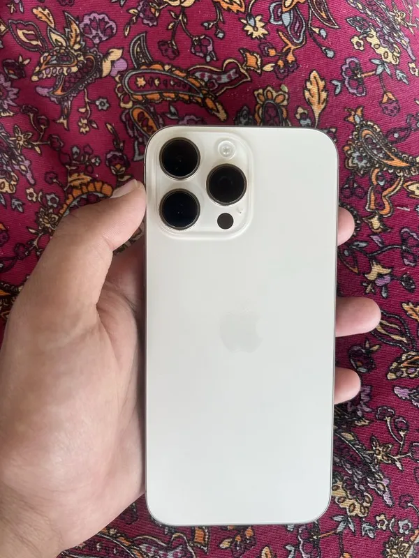 Iphone 16 Pro Max — фото 3