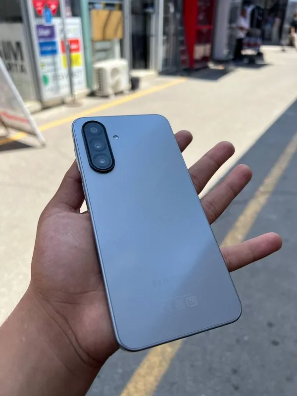 Samsung A17