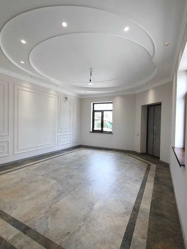 ПРОДАЕТСЯ ЕВРО ДОМ МИРАБАД Саракул элитная махалля ЯНГИЗАМОН 340 кв.м — фото 2