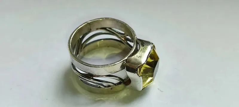 Серебряное кольцо с натуральным камнем ЦИТРИН