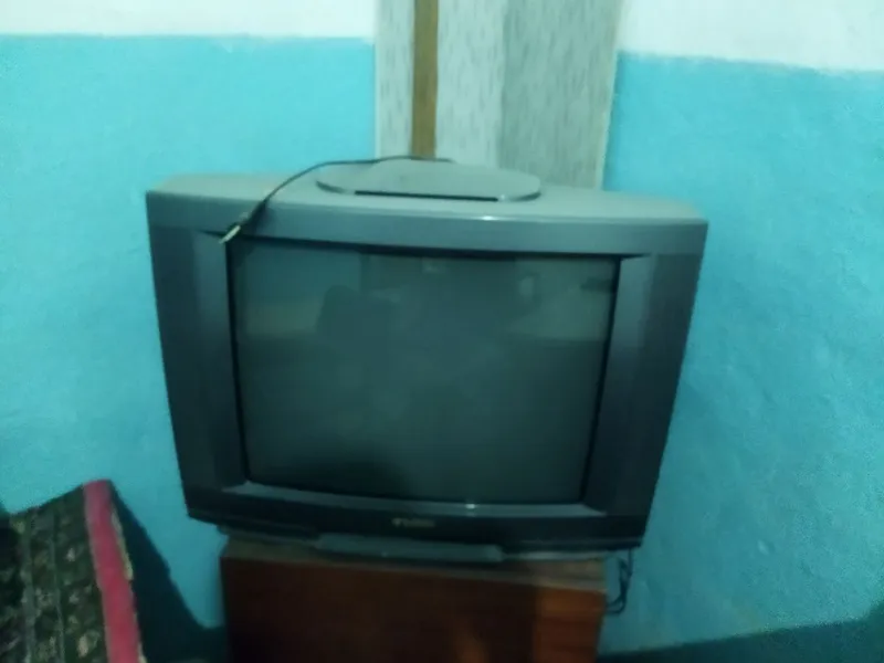 Телевизор цветной
