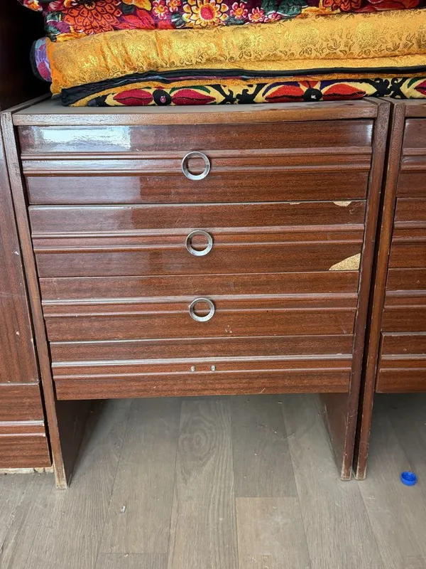 spalni mebel bu shkaf tryumo va kamot