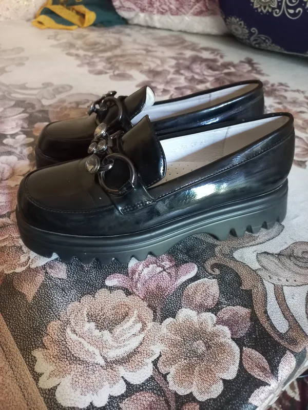 qizaloqlar tuflisi 2 qizaloqlar tuflisi 2