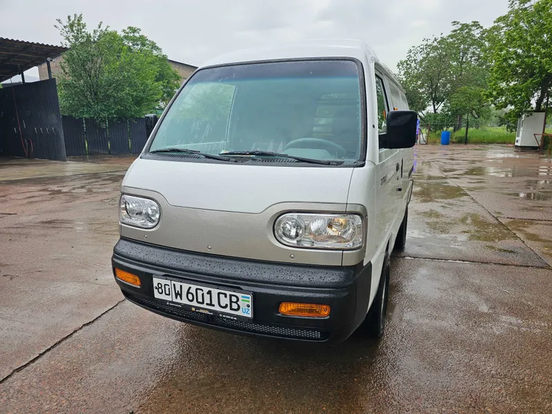 Damas VAN Chevrolet D11 STYLE