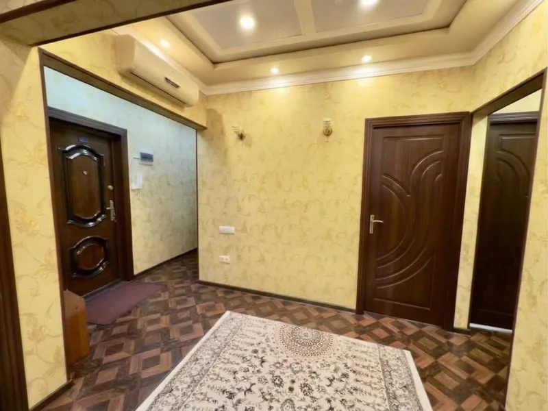 4+1 xonali kvartira, 8/9-qavat, 110 kv. m, Gospitalniy, Oybek metro bekati 8