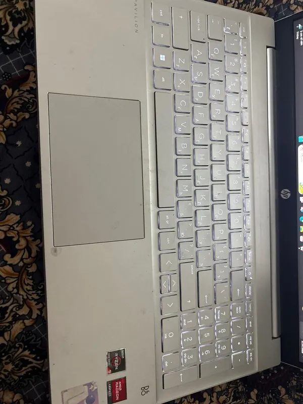 HP Pavilion 15 — Ryzen 5 / 8GB / SSD / Windows 11 Pro — фото 2