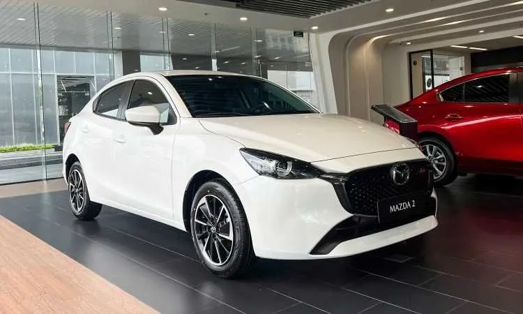 Mazda 2 Naqd va halol nasiya