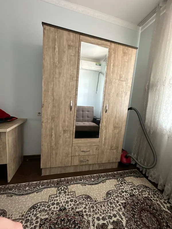 Продам шкаф 2