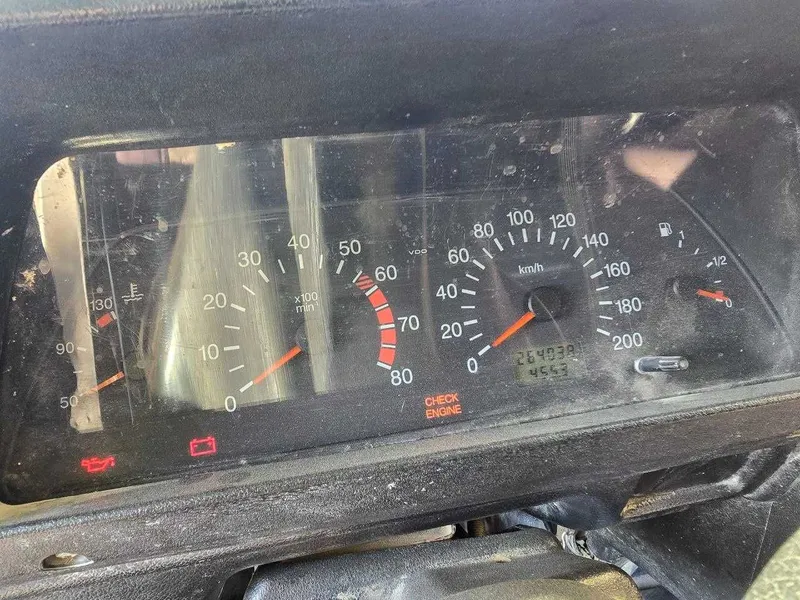 Tezda LADA PICKUP sotiladi. 3