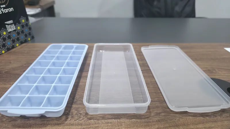 Форма для льда с крышкой (ice cube tray) 2 Форма для льда с крышкой (ice cube tray) 2
