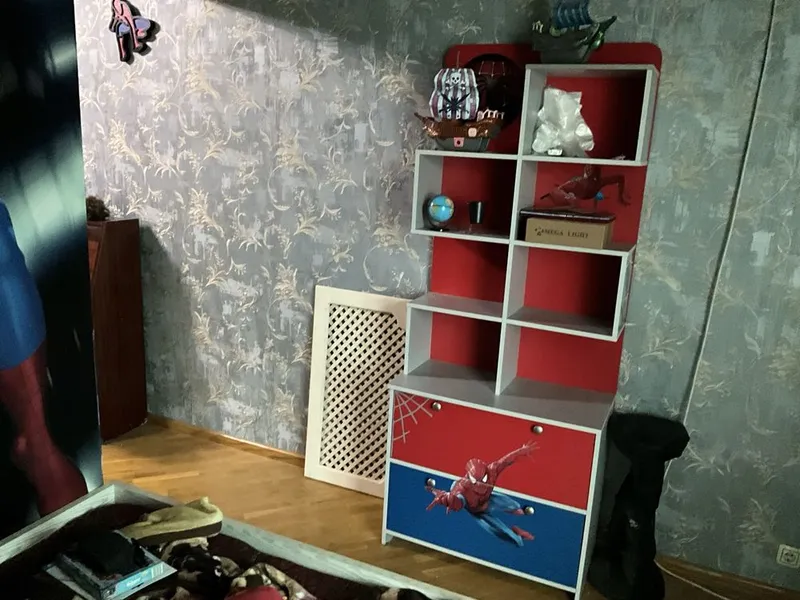 Детский письменный стол с шкафом в стиле человек- паук. 5 Детский письменный стол с шкафом в стиле человек- паук. 5