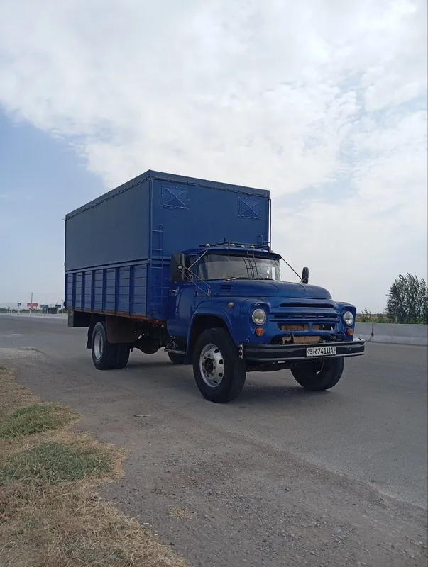 Zil 130 sotiladi 4 Zil 130 sotiladi 4