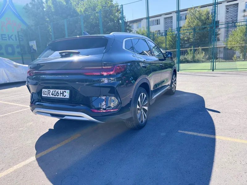 BYD Chempion EV 605 talik, 2023 yil qora 28 000 probeg 6 BYD Chempion EV 605 talik, 2023 yil qora 28 000 probeg 6