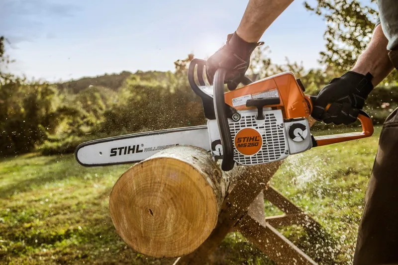 Professional benzin arrasi STIHL MS 250 C 2 Professional benzin arrasi STIHL MS 250 C 2