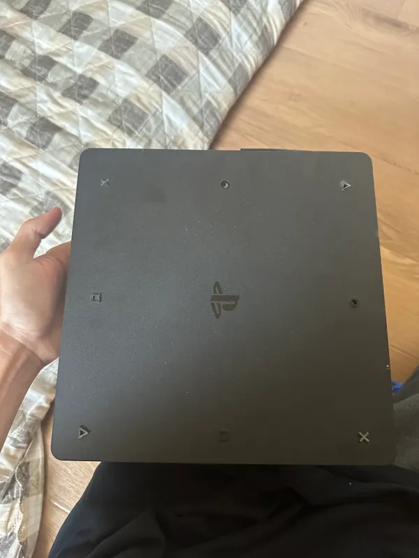 PlayStation 4 Slim/1 ТБ. GranTurrisimo Limited 4