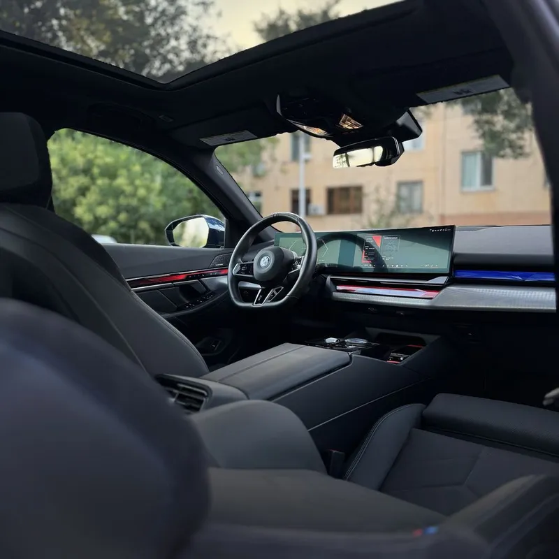 BMW 550e Почти новый 6 BMW 550e Почти новый 6